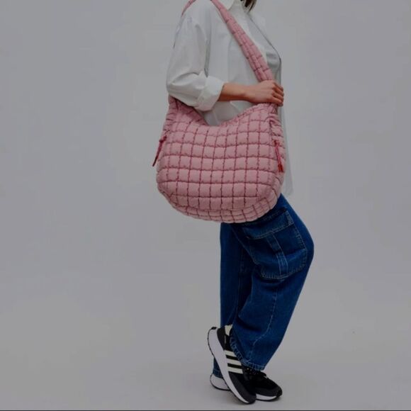 Boho Pink Quilted Shoulder Bag - Picture 1 of 9